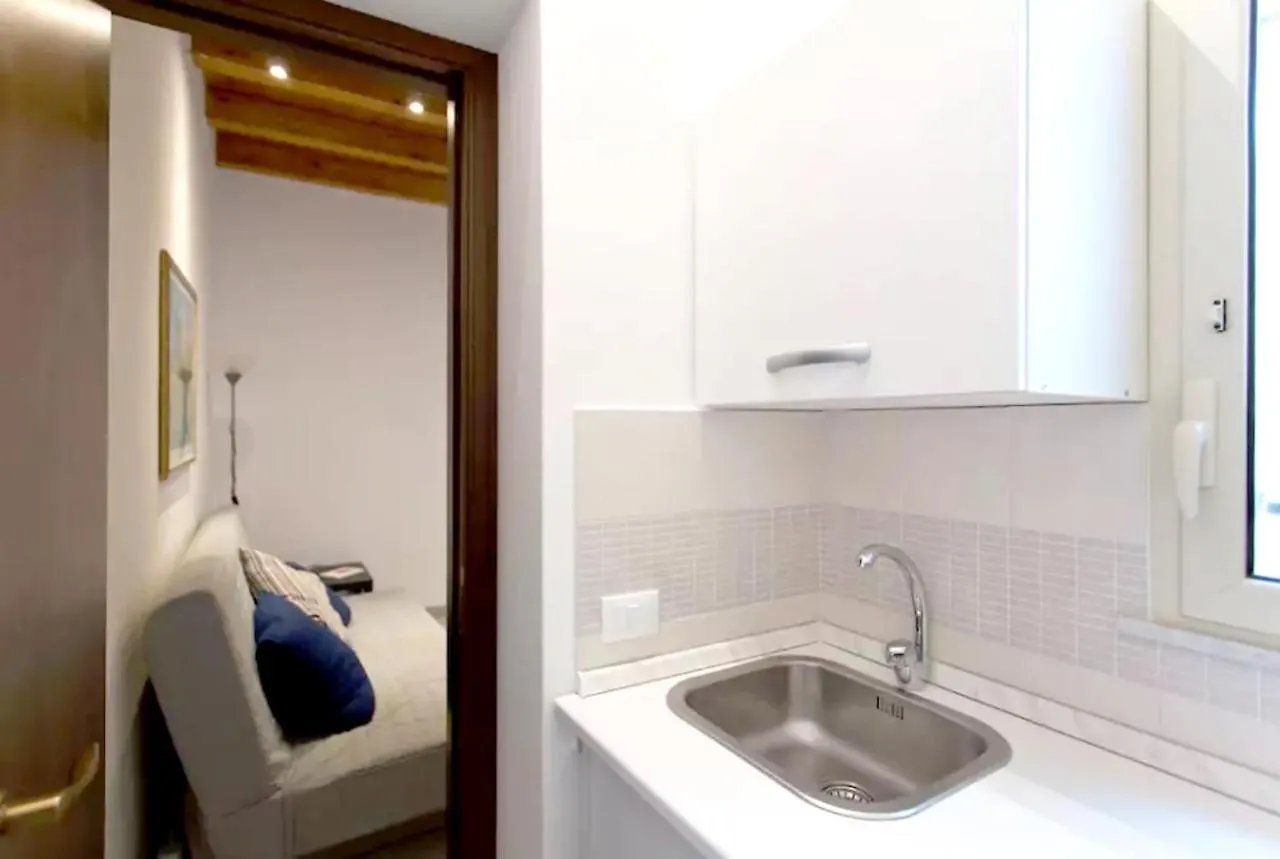 Apartment Piazzetta Nicolo Tudisco Palermo Italië
