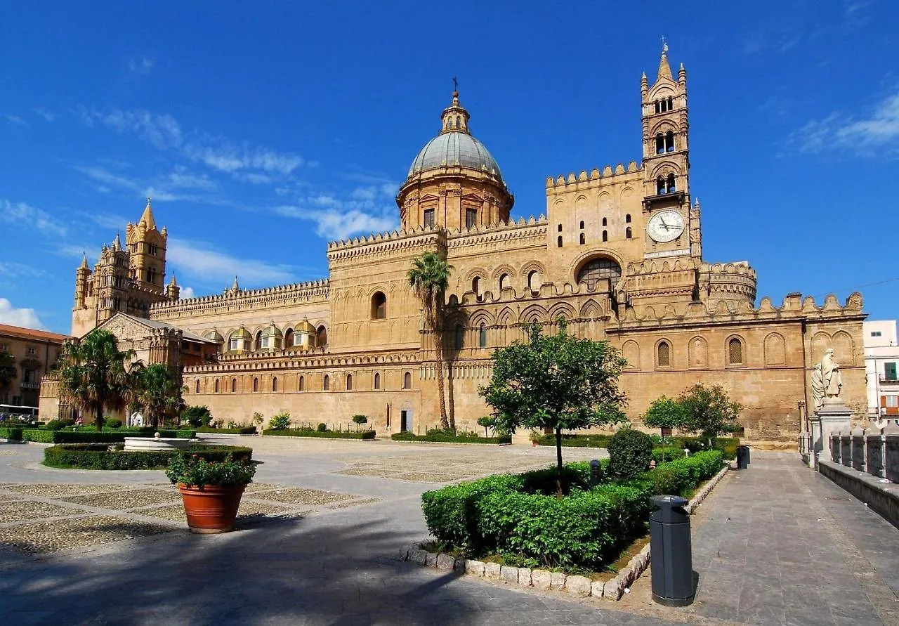 Apartment Piazzetta Nicolo Tudisco Palermo Italië
