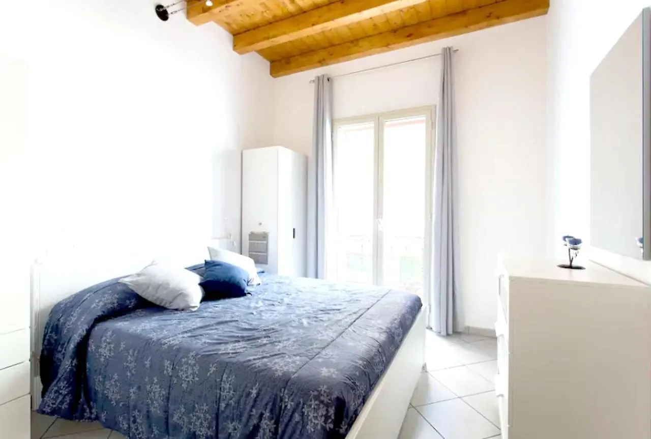 Apartment Piazzetta Nicolo Tudisco パレルモ 0*,  イタリア